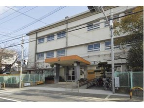 マンション藤Ⅰ番館 小学校：堺市立百舌鳥小学校　592m
