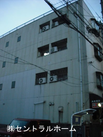 和田ビル 外観1のコピー.jpg