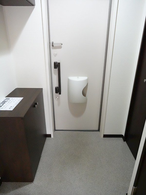 ドエル 玄関