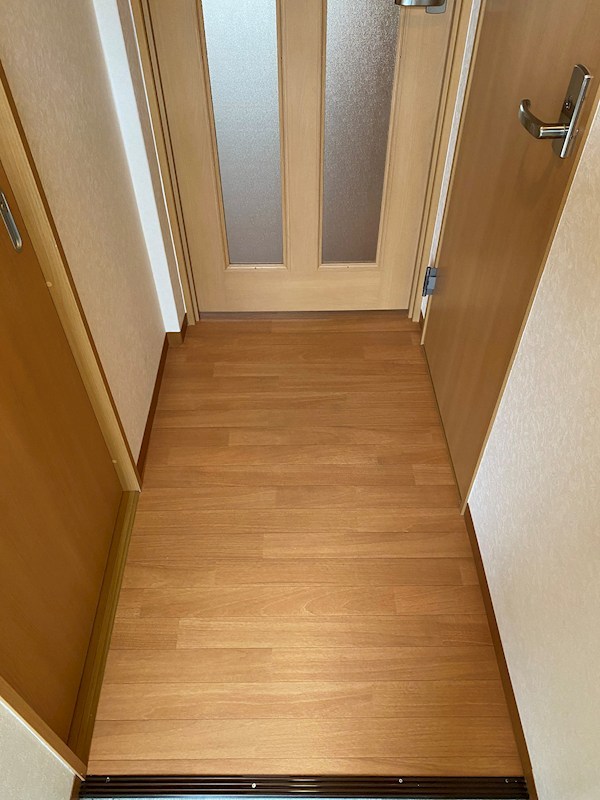 セレナ長池 玄関